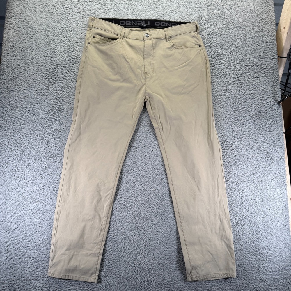 Denali Pant Mens 40x32 Beige Nylon Windbreaker Straight Hiking Gorpcore Stretch